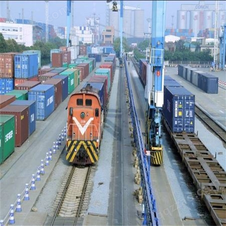 铁路散货运输 汽配国际铁路运输 客服一对一24小时服务